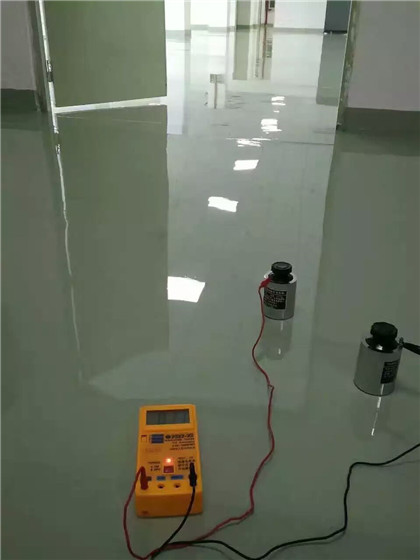 德清 防静电自流平检测